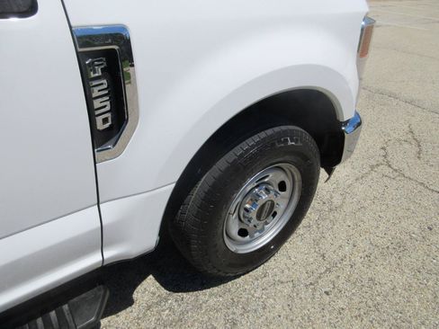 Used 2020 Ford F250 XL w/ Power Equipment Group RWD image 15