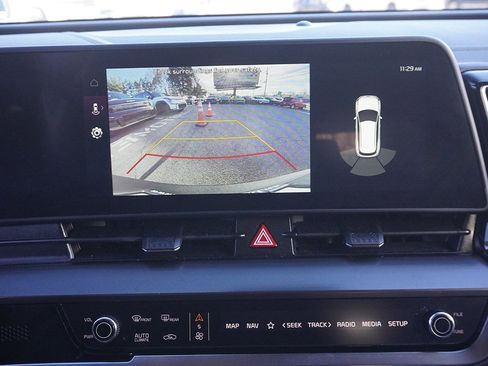 Used 2025 Kia Sportage EX image 46