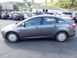 Used 2014 Ford Focus SE image 2