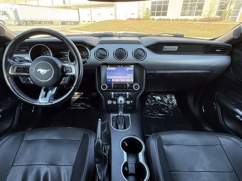 Used 2019 Ford Mustang Premium image 22