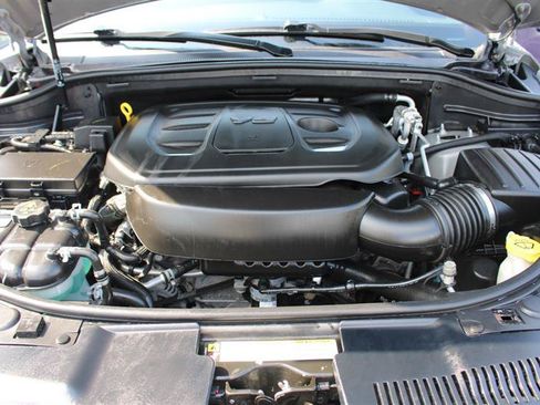 Used 2025 Dodge Durango GT AWD/4WD image 21
