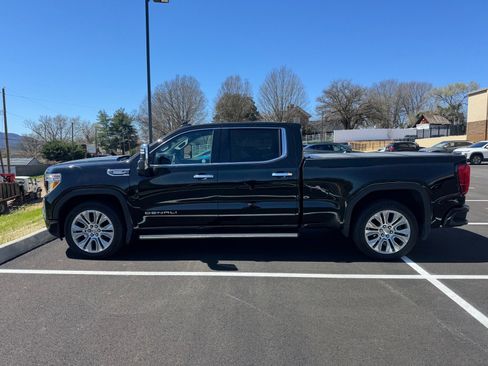 Used 2021 GMC Sierra 1500 Denali image 6