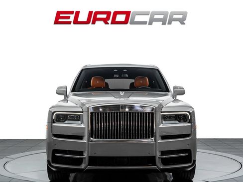 Used 2023 Rolls-Royce Cullinan AWD/4WD image 10