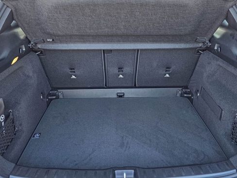 New 2025 Mercedes-Benz GLA 250 4MATIC image 33