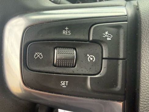 Used 2024 Chevrolet Blazer LT image 15