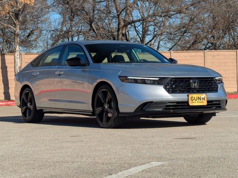 Certified 2025 Honda Accord Sport image 2