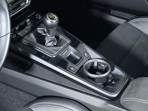 Certified 2022 Porsche 911 GT3 RWD image 16