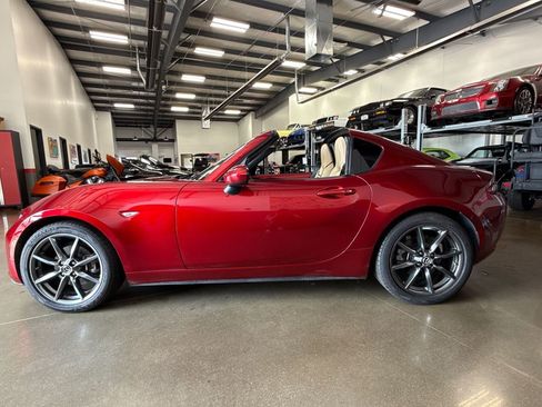 Used 2019 MAZDA MX-5 Miata RF Grand Touring w/ Interior Package image 49