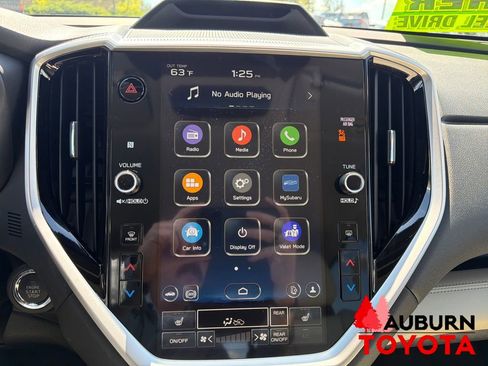 Used 2023 Subaru Ascent Limited AWD/4WD image 17