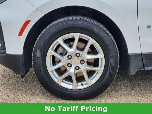 Used 2022 Chevrolet Equinox LS w/ LS Convenience Package AWD/4WD image 8