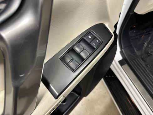 Certified 2023 Lexus GX 460 Premium image 15