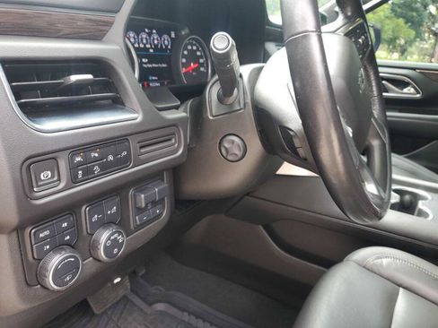 Used 2021 Chevrolet Tahoe Z71 w/ Z71 Off-Road Package image 38