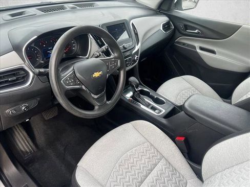Used 2022 Chevrolet Equinox LT image 9