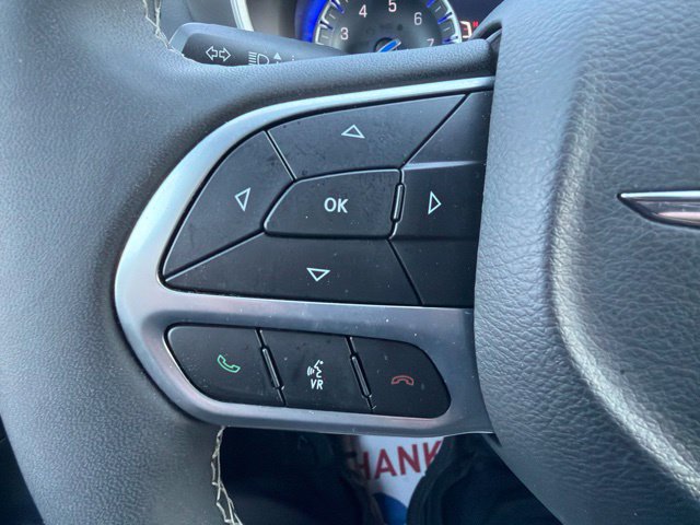 Used 2026 Chrysler Pacifica Select FWD image 21