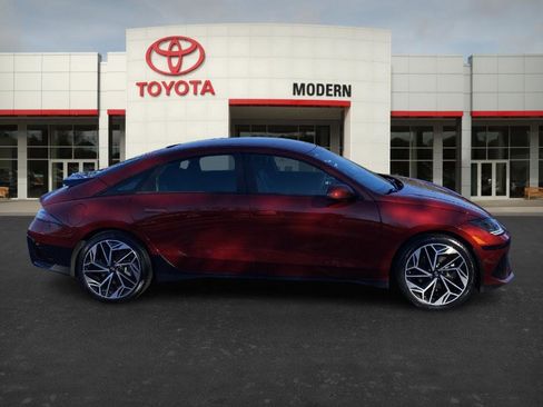 Used 2023 Hyundai Ioniq 6 SEL image 4