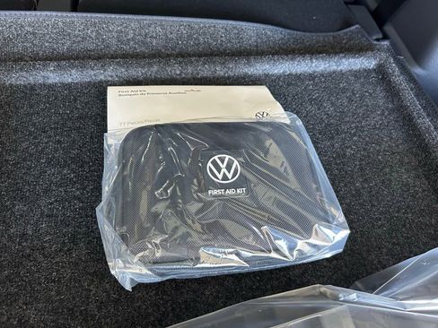 New 2026 Volkswagen Atlas SE FWD image 43