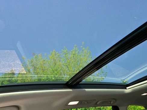 New 2025 Subaru Ascent Touring image 9