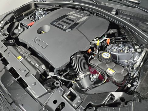 New 2026 Land Rover Range Rover Velar Dynamic SE image 21