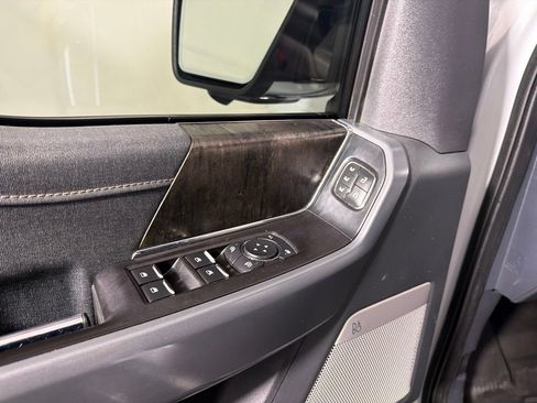 Used 2021 Ford F150 Lariat AWD/4WD image 10