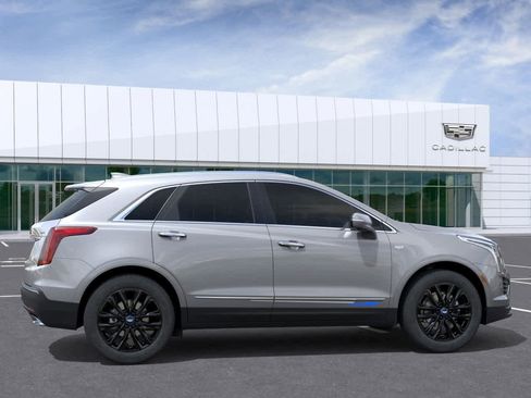 New 2025 Cadillac XT5 Luxury w/ LPO, Blue Accent Package image 20