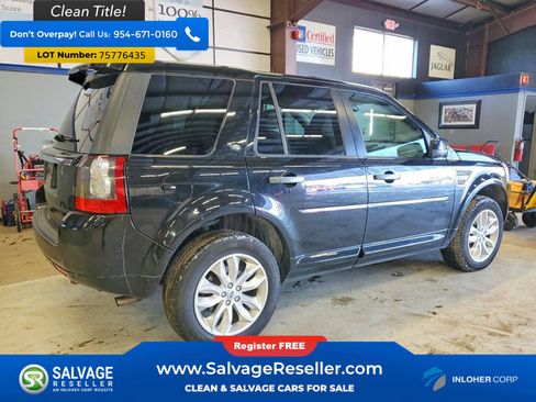 Used 2011 Land Rover LR2 HSE LUX image 4