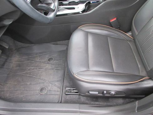 Certified 2024 Buick Envista Avenir FWD image 21