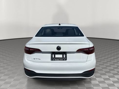 Used 2024 Volkswagen Jetta S image 6
