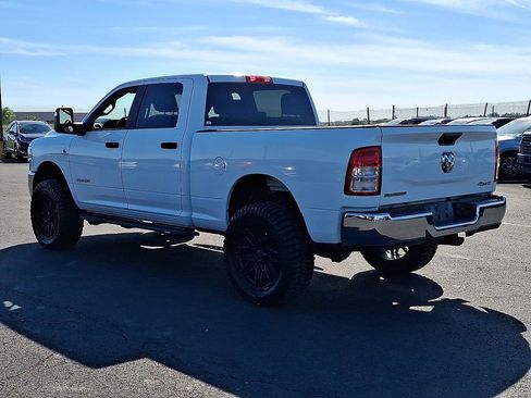 Used 2024 RAM 2500 Big Horn AWD/4WD image 4