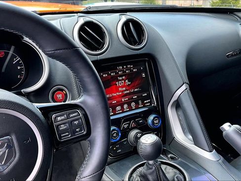 Used 2015 Dodge Viper SRT-10 RWD image 11
