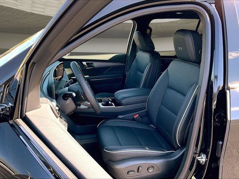 New 2026 Buick Enclave Sport Touring AWD/4WD image 28