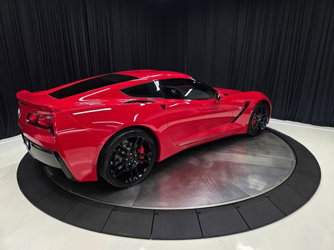Used 2016 Chevrolet Corvette Stingray Coupe w/ 2LT Preferred Equipment Group RWD image 13