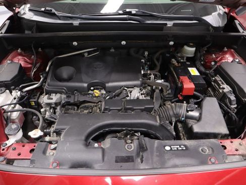 Used 2019 Toyota RAV4 XLE Premium w/ Cold Weather Package AWD/4WD image 14