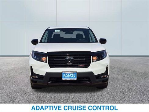 Certified 2023 Honda Ridgeline Sport image 3