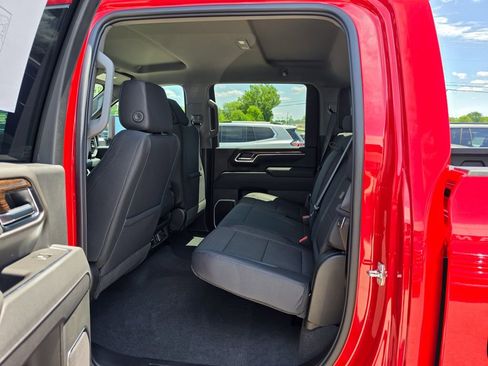 New 2026 GMC Sierra 3500 SLE w/ SLE Value Package AWD/4WD image 10