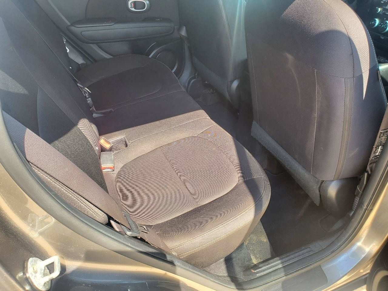 Used 2019 Kia Soul FWD image 6