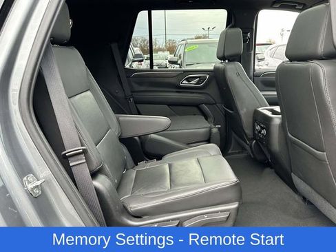 Used 2021 Chevrolet Tahoe Z71 w/ Z71 Signature Package image 17