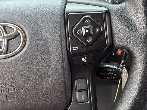 Used 2023 Toyota Tacoma SR AWD/4WD image 19