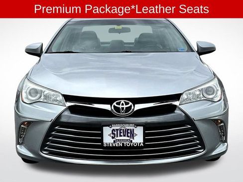 Used 2017 Toyota Camry XLE FWD image 2