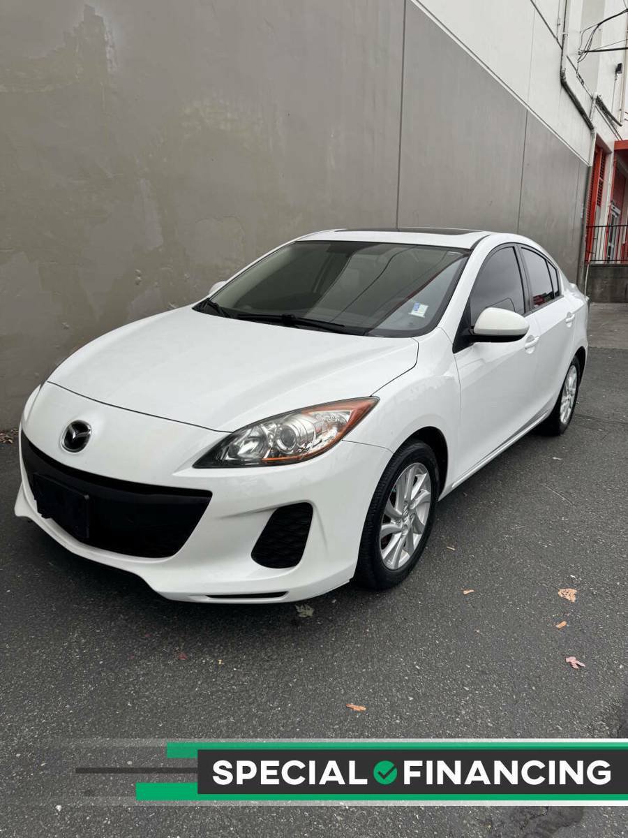 Used 2012 MAZDA MAZDA3 i Touring FWD image 1