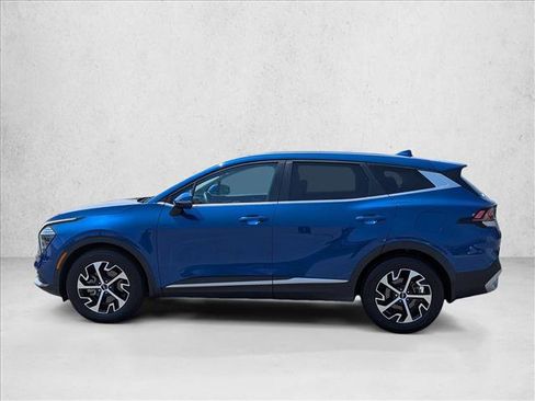 Used 2024 Kia Sportage EX FWD image 8