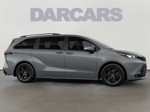 New 2026 Toyota Sienna XLE Woodland Edition AWD/4WD image 16