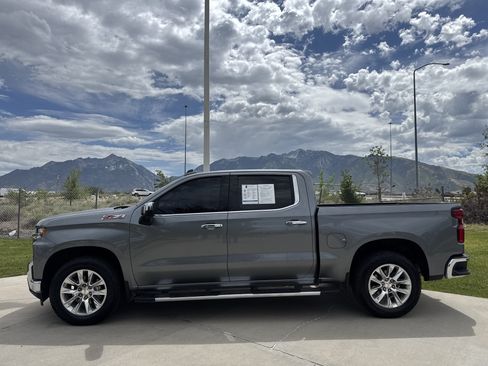 Used 2021 Chevrolet Silverado 1500 LTZ w/ Safety Package II AWD/4WD image 2