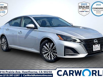Used 2023 Nissan Altima 2.5 SV