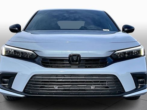 Used 2024 Honda Civic Sport image 3