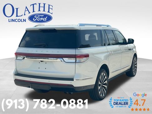 Certified 2024 Lincoln Navigator L Reserve AWD/4WD image 5