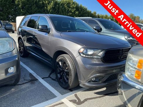 Used 2018 Dodge Durango SXT w/ Quick Order Package 2BB image 1