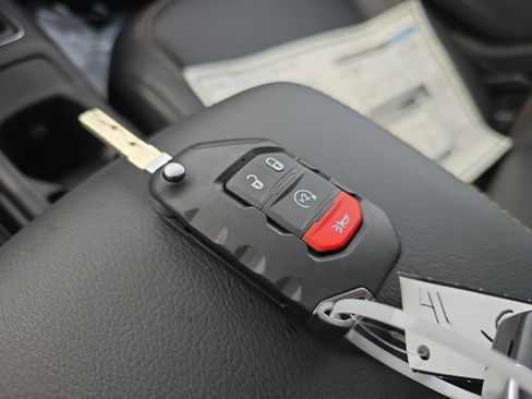 New 2025 Jeep Gladiator Sport w/ Premium Package image 30