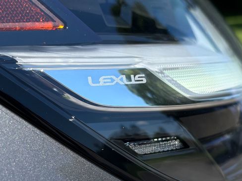 Used 2022 Lexus LX 600 4WD w/ Accessory Package (Z1) image 55