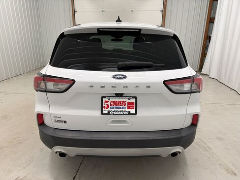 Used 2021 Ford Escape SE FWD image 7