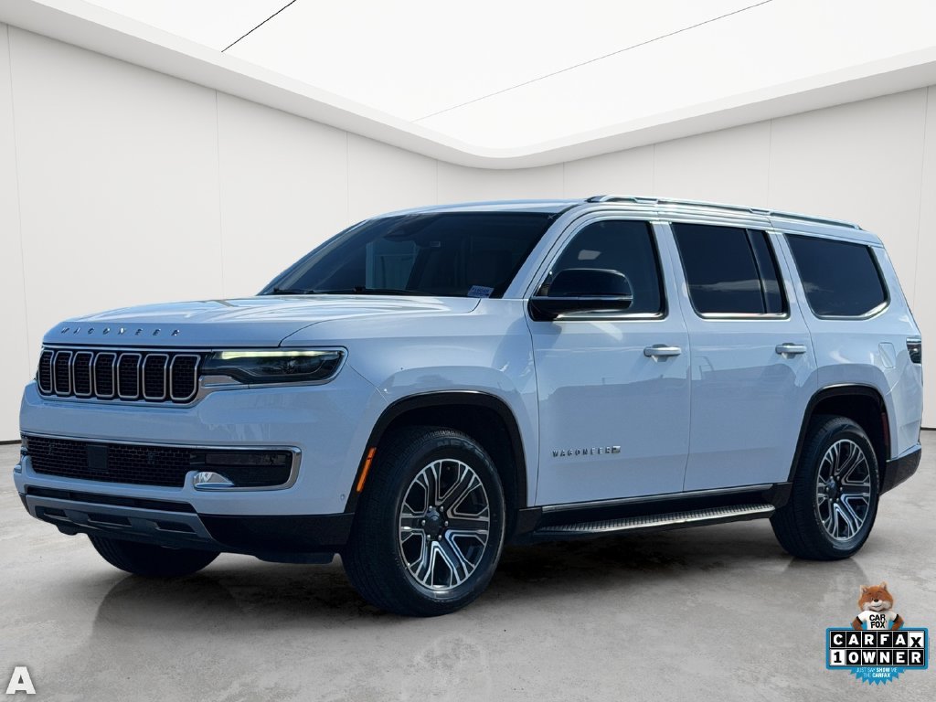 Used 2024 Jeep Wagoneer Series II w/ Flexible Seating Group RWD image 2
